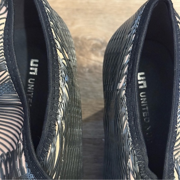 United Nude Black & Nude Heel Bootie Size 39/8.5 - Picture 4 of 9